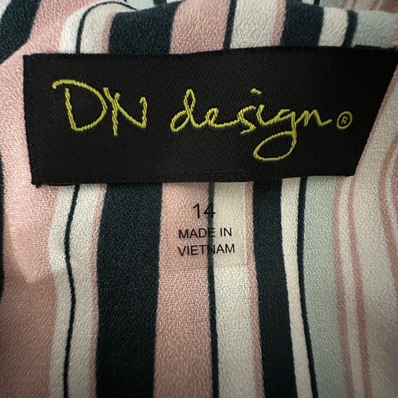 🛍️DN design multi color stripes dress with belt ties and ruffle top size 14 - Picture 3 of 11